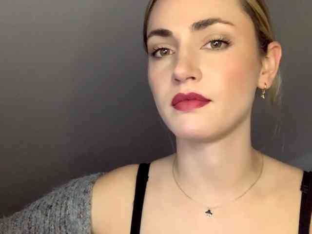 ScarlettXQueen webcam