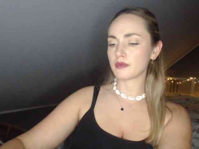 ScarlettXQueen webcam