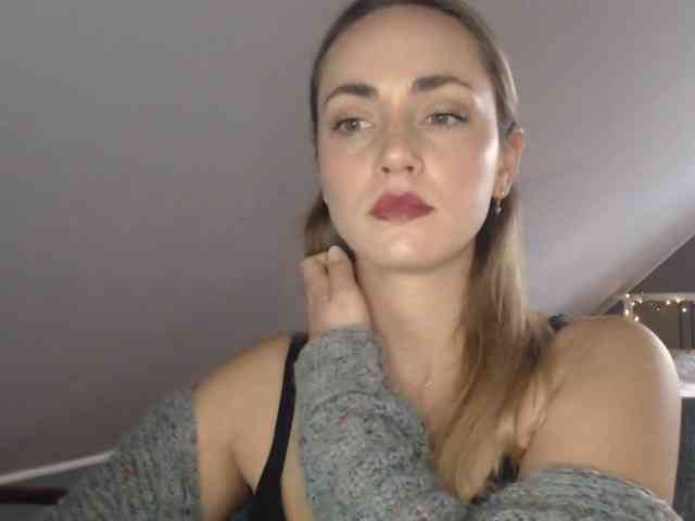 ScarlettXQueen webcam