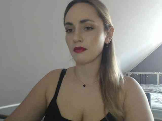 ScarlettXQueen webcam