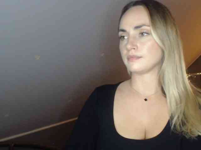 ScarlettXQueen webcam