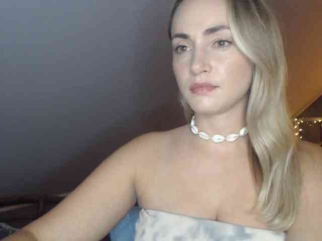 ScarlettXQueen webcam