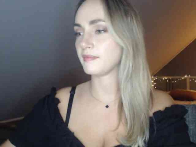 ScarlettXQueen webcam