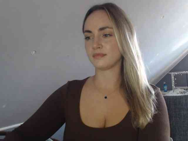 ScarlettXQueen webcam