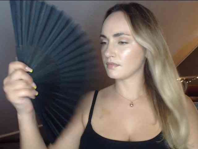 ScarlettXQueen webcam