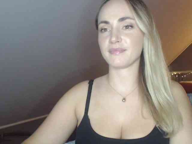 ScarlettXQueen webcam