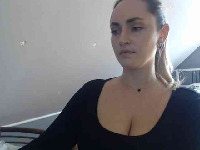 ScarlettXQueen webcam