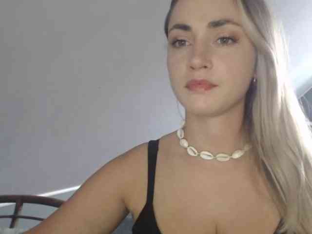 ScarlettXQueen webcam