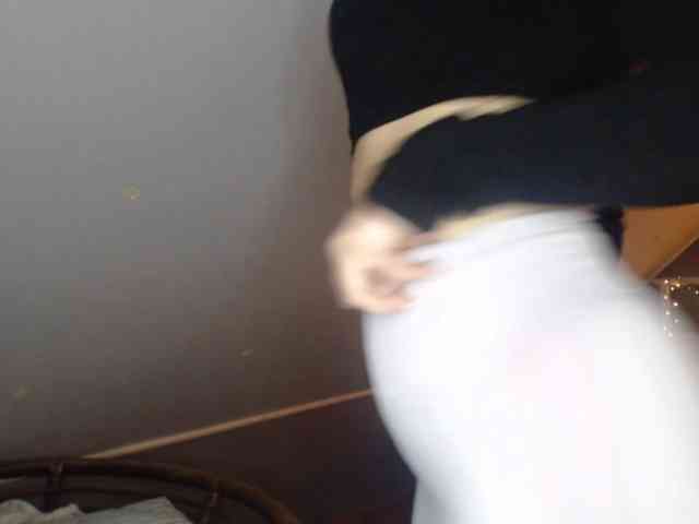 ScarlettXQueen webcam