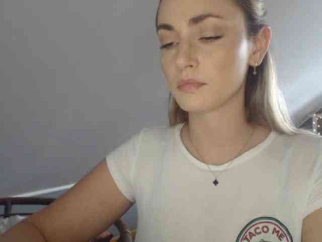 ScarlettXQueen webcam