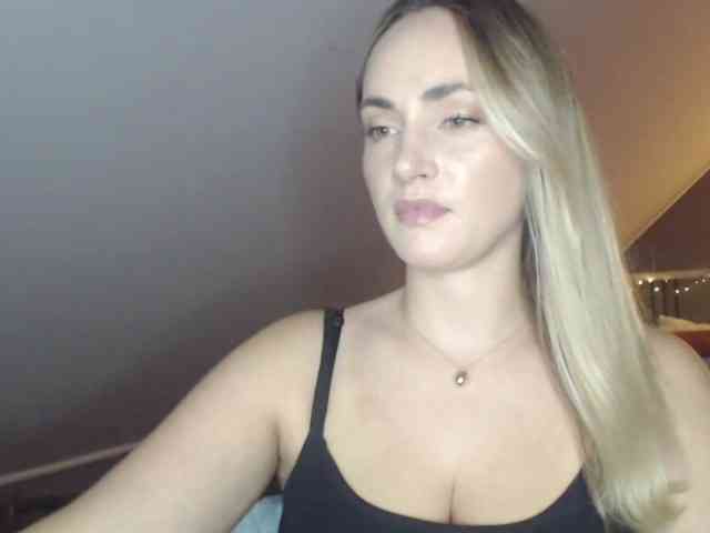 ScarlettXQueen Live Webcam on BongaCams