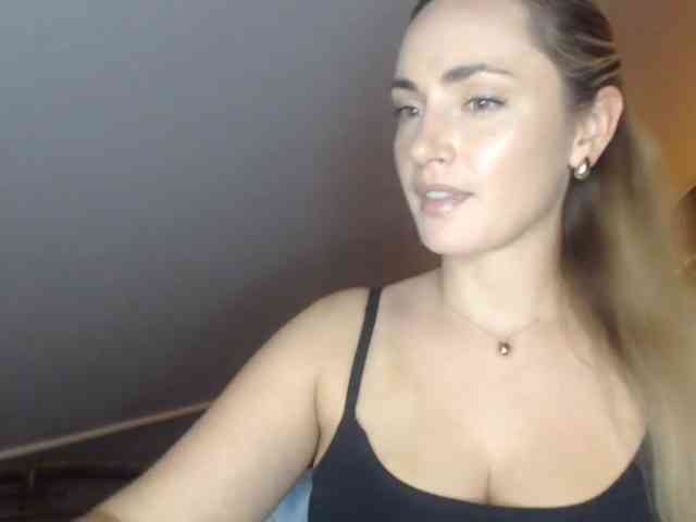 ScarlettXQueen Live Webcam on BongaCams