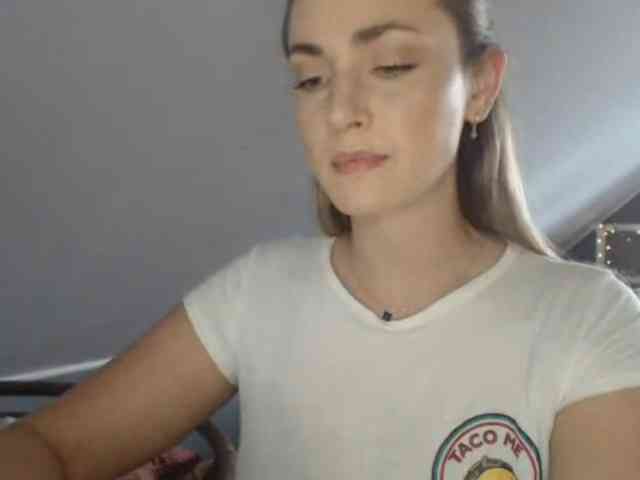 ScarlettXQueen webcam