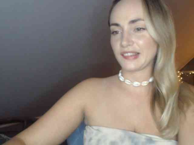 ScarlettXQueen webcam