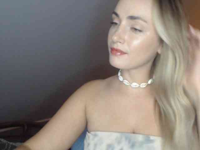 ScarlettXQueen webcam