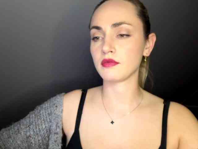 ScarlettXQueen webcam