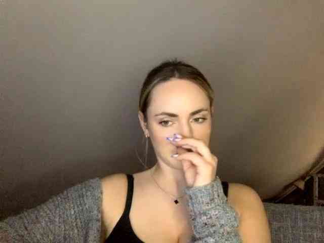 ScarlettXQueen webcam