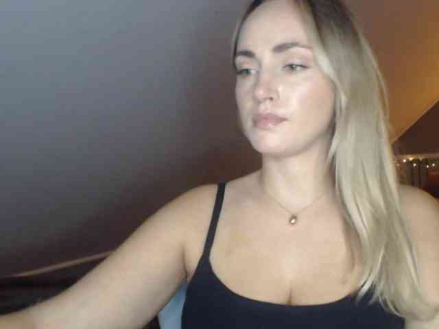 ScarlettXQueen webcam
