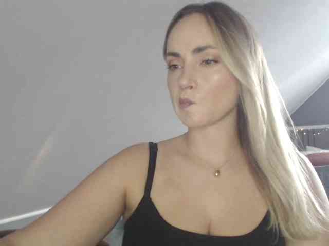 ScarlettXQueen Live Webcam on BongaCams