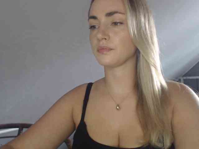 ScarlettXQueen webcam
