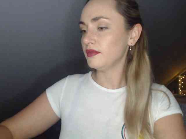 ScarlettXQueen webcam