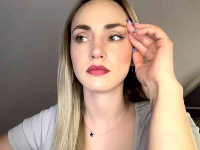 ScarlettXQueen webcam