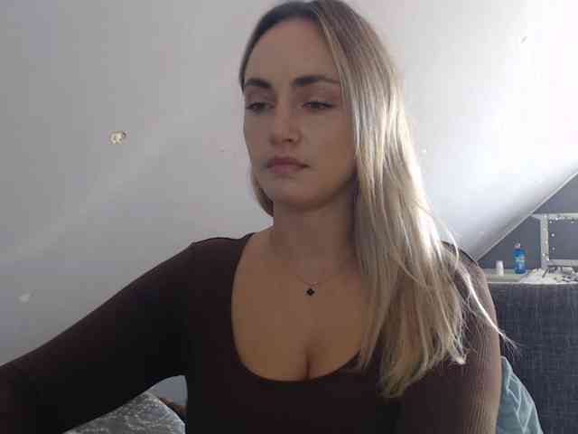 ScarlettXQueen webcam