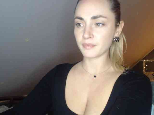 ScarlettXQueen webcam