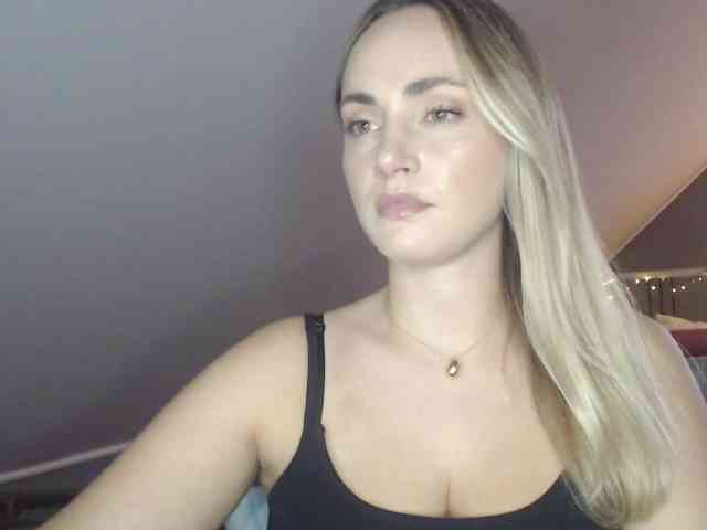 ScarlettXQueen webcam