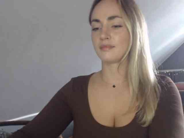 ScarlettXQueen webcam