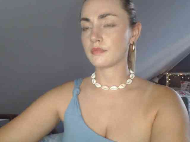 ScarlettXQueen webcam