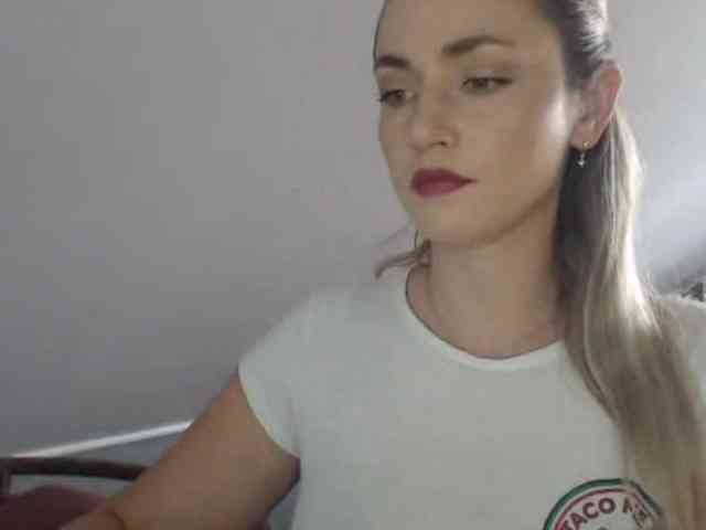 ScarlettXQueen webcam