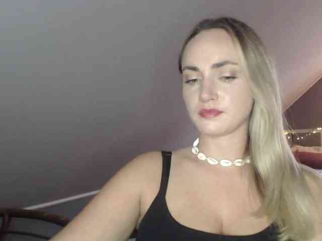 ScarlettXQueen webcam
