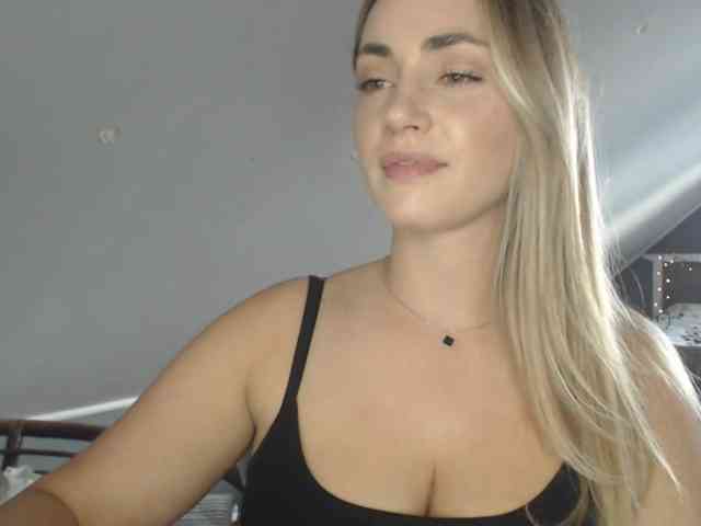 ScarlettXQueen webcam