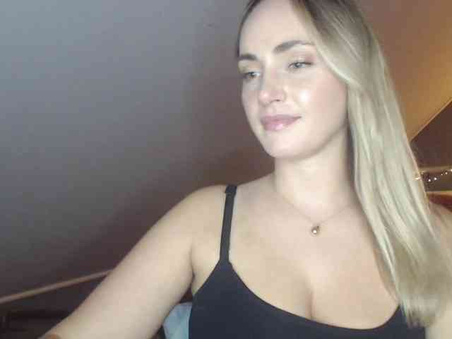 ScarlettXQueen webcam