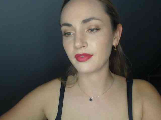 ScarlettXQueen webcam