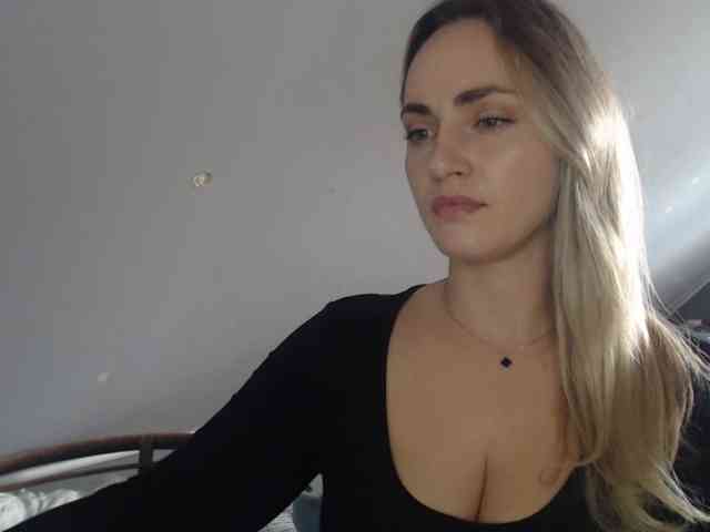 ScarlettXQueen webcam