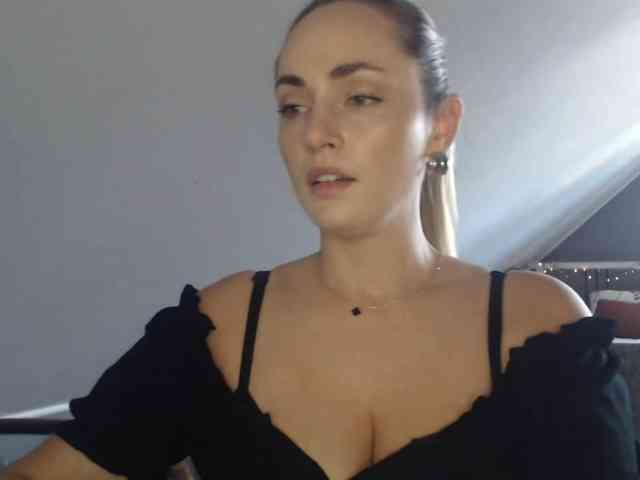 ScarlettXQueen webcam