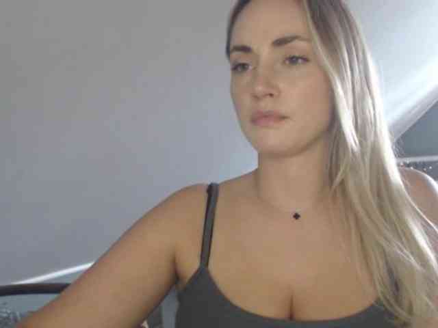 scarlettxqueen's live room
