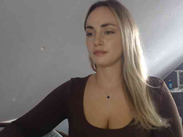 ScarlettXQueen webcam