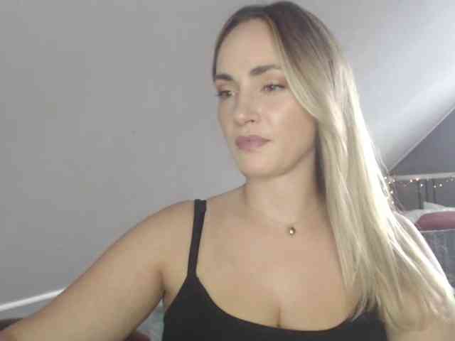 ScarlettXQueen Live Webcam on BongaCams