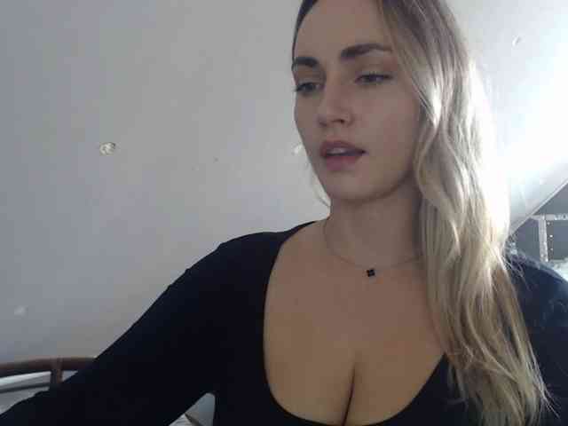 ScarlettXQueen webcam