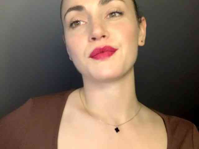 ScarlettXQueen webcam