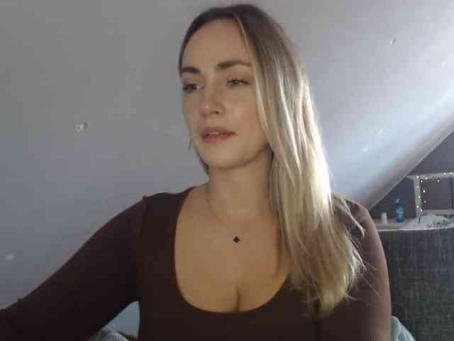ScarlettXQueen webcam