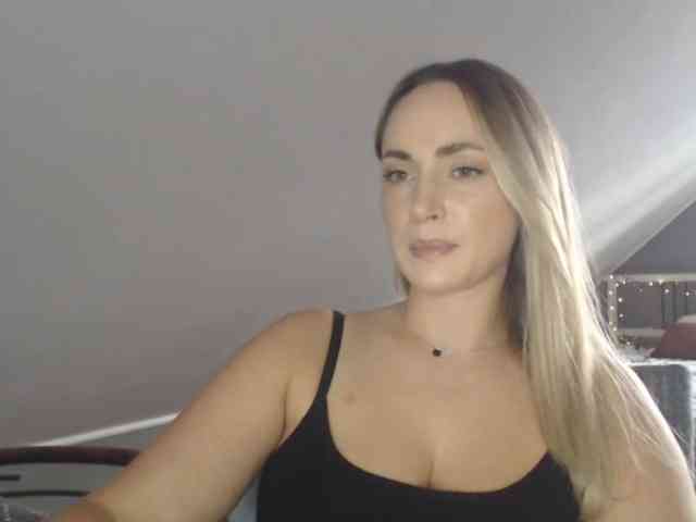ScarlettXQueen webcam