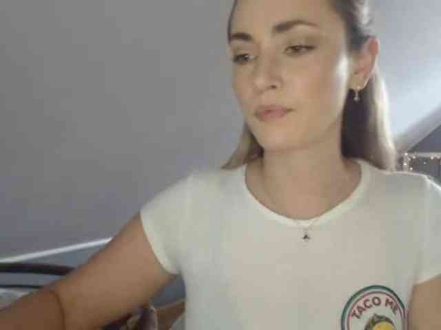 ScarlettXQueen webcam