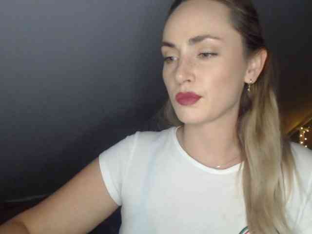 ScarlettXQueen webcam