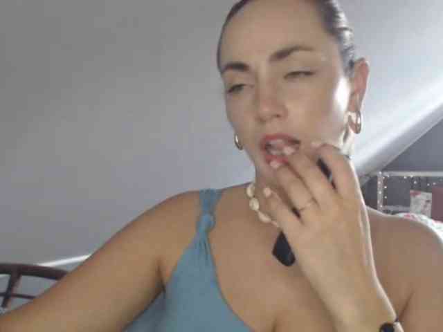 ScarlettXQueen webcam