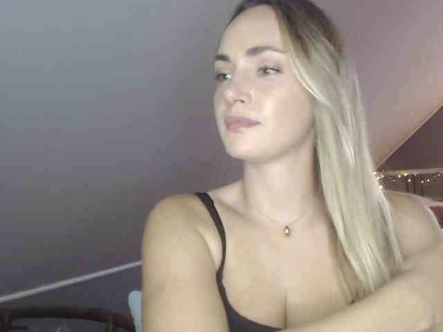 ScarlettXQueen webcam
