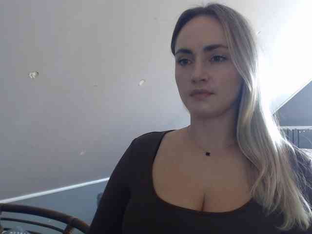 ScarlettXQueen webcam
